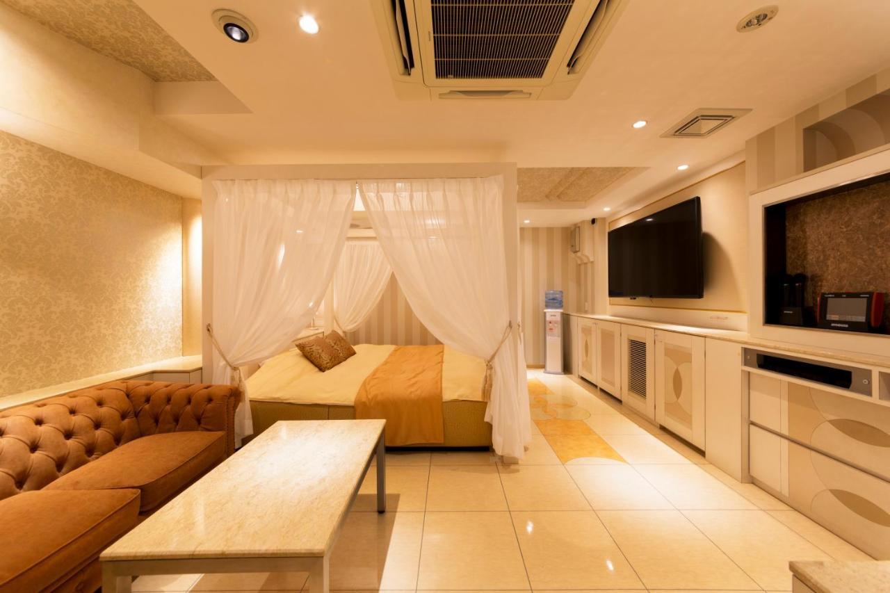 Hotel Luna Ikeda (Adults Only) Екстер'єр фото
