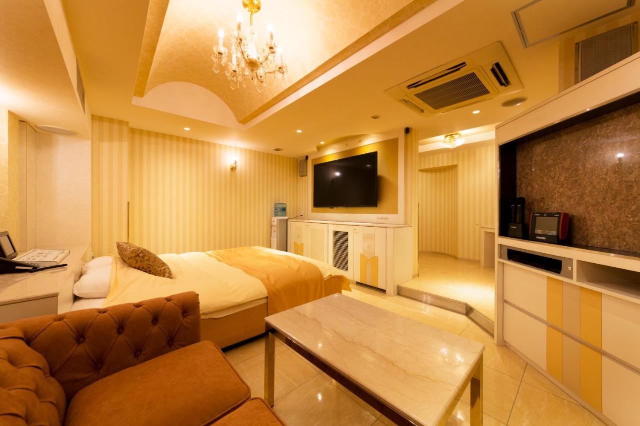 Hotel Luna Ikeda (Adults Only) Екстер'єр фото