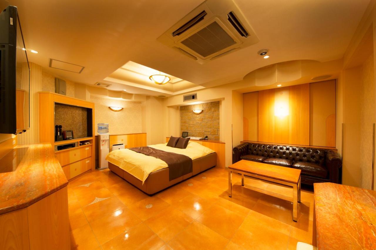 Hotel Luna Ikeda (Adults Only) Екстер'єр фото