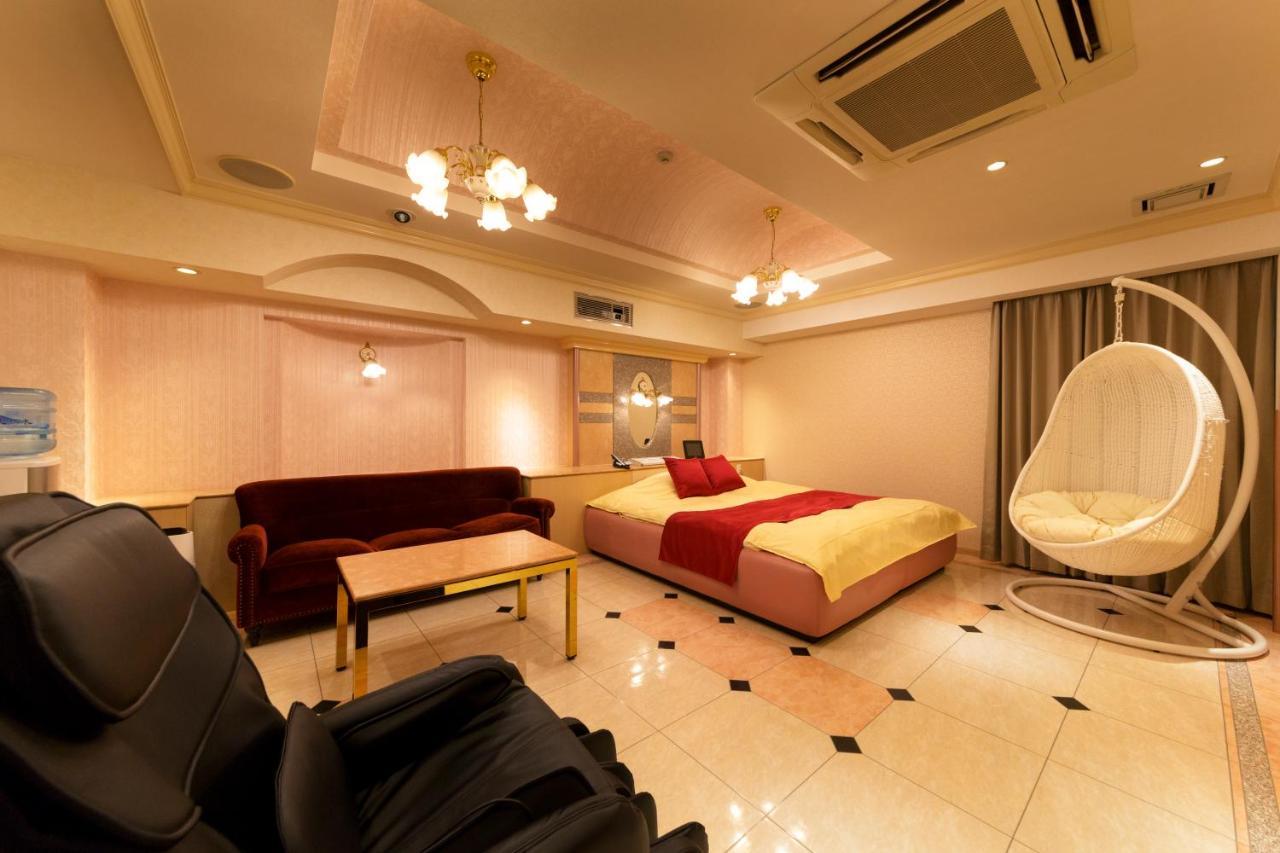 Hotel Luna Ikeda (Adults Only) Екстер'єр фото
